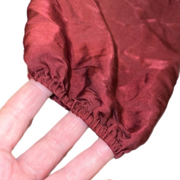 Honey Belle - Red Lace Trim - Cropped Off the Shoulder Top - NWT - Size Small - Picture 6 of 11